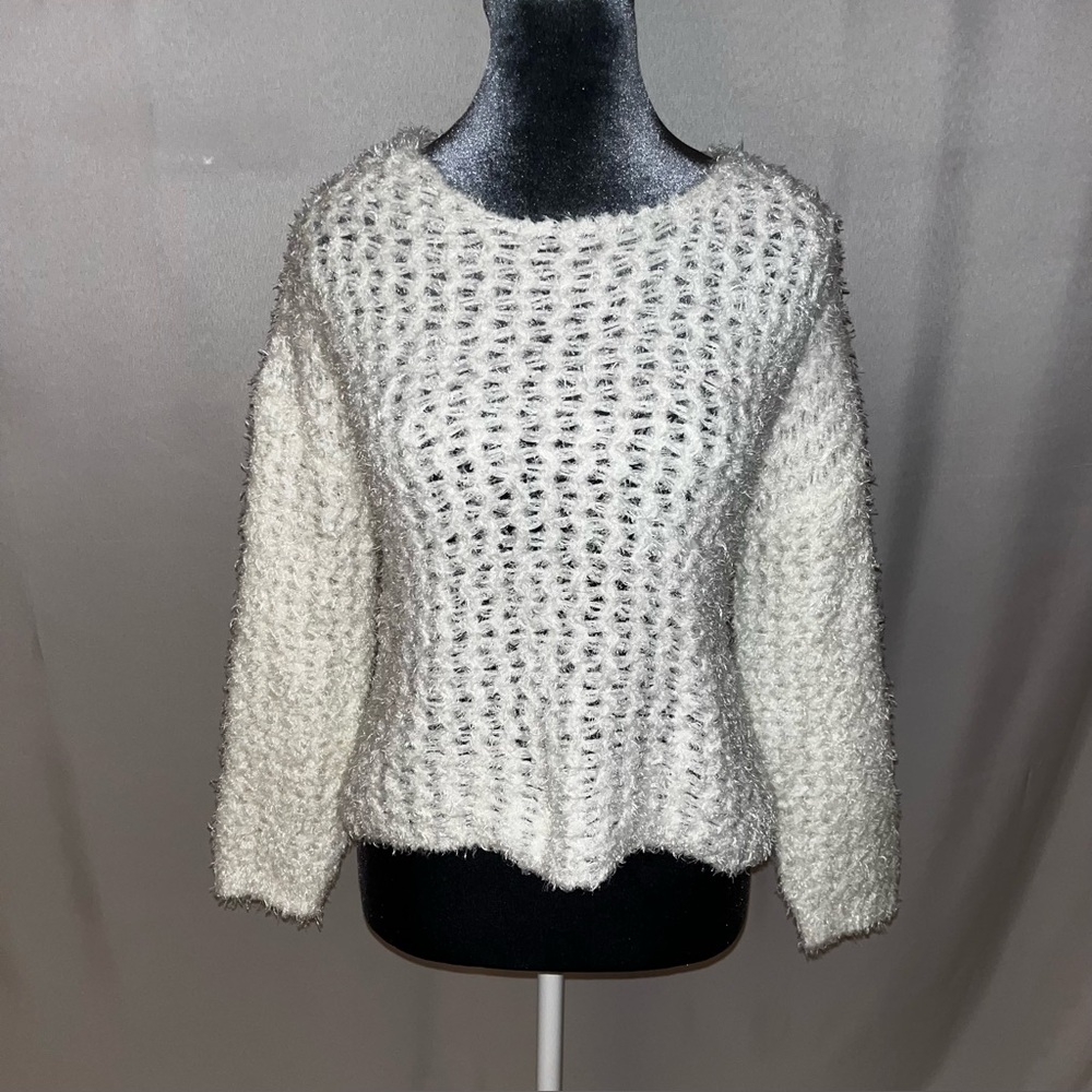 Jessica Simpson Off White Sweater